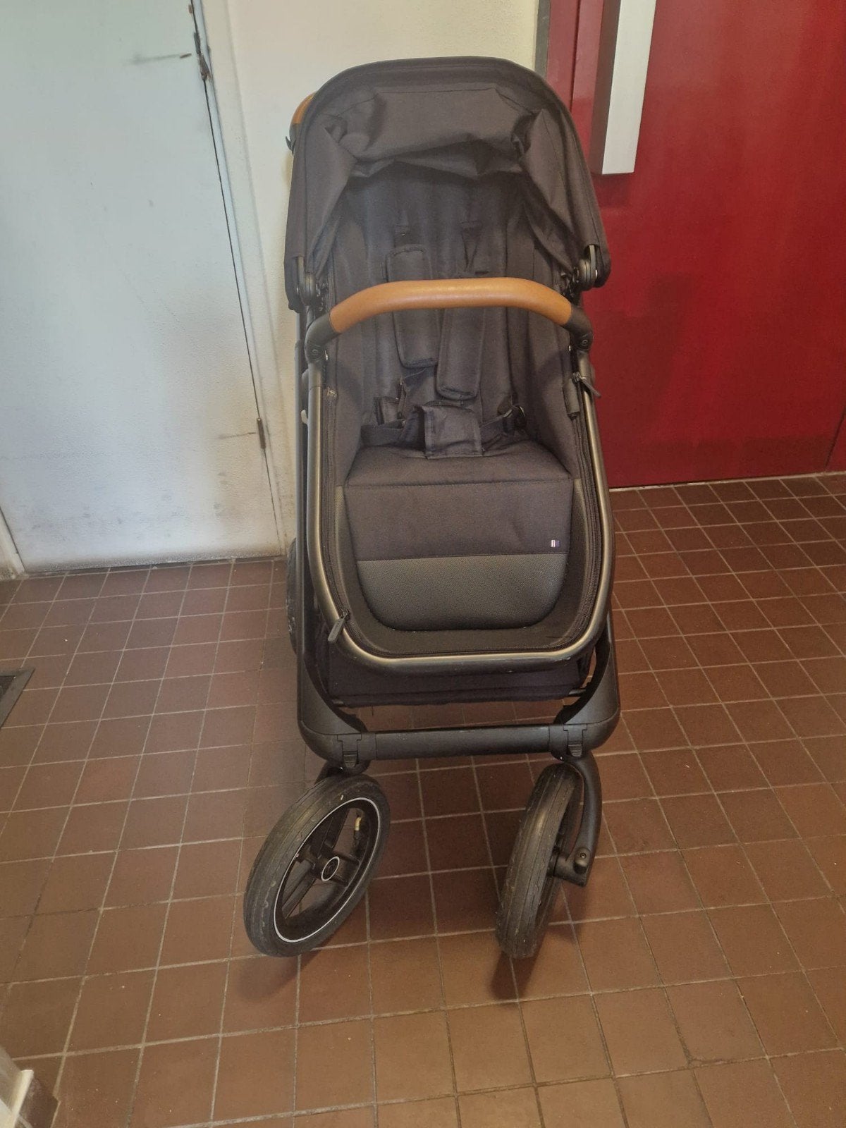 Dubatti kinderwagen met toebehoren en Maxi-Cosi, Gebruikt, Met autostoeltje, Combiwagen, Ophalen