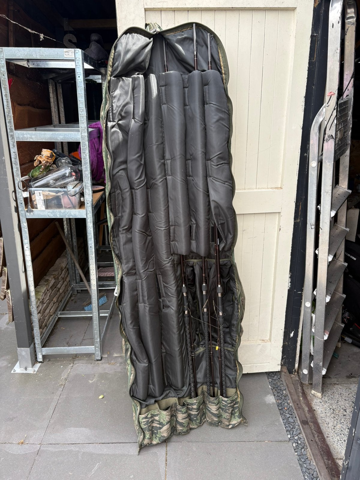 3x spro 2.75lbs hengel + ultimate a life foudraal, Watersport en Boten, Hengelsport | Karpervissen, Ophalen, Zo goed als nieuw