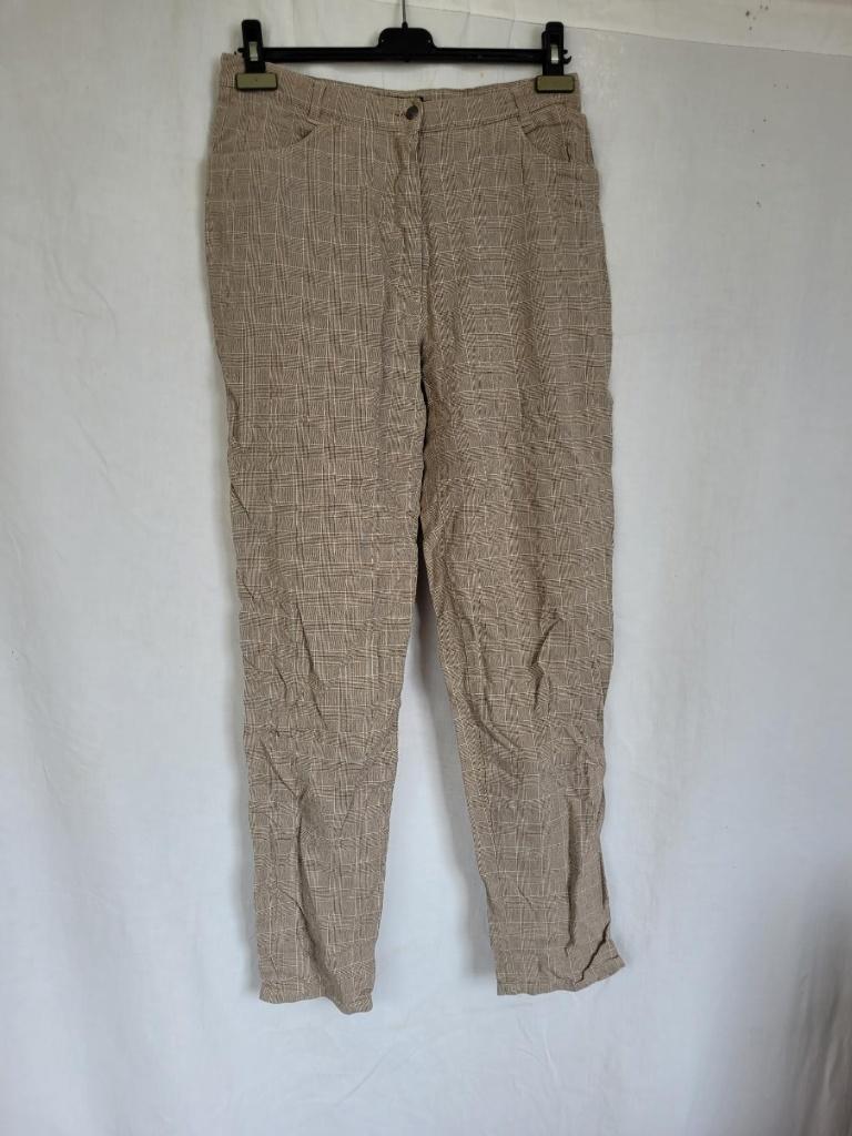 Mooie bruin-wit geruite broek mt 40 merk Anna Montana, Kleding | Dames, Broeken en Pantalons, Zo goed als nieuw, Maat 38/40 (M)