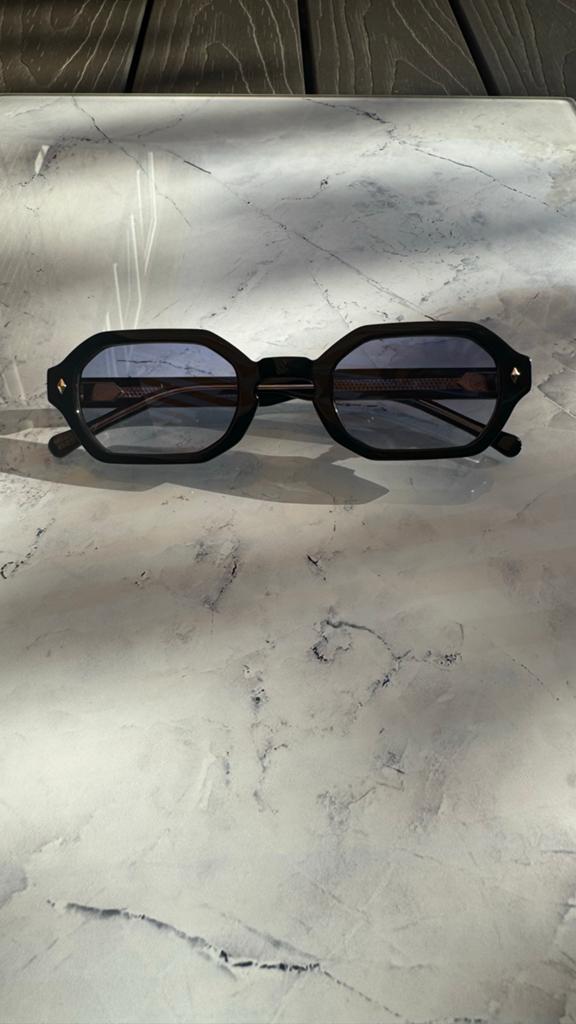 UITVERKOCHT John Dalia Milla C101 Zwart met Blauwe Glazen, Overige merken, Zonnebril, Zwart, Nieuw