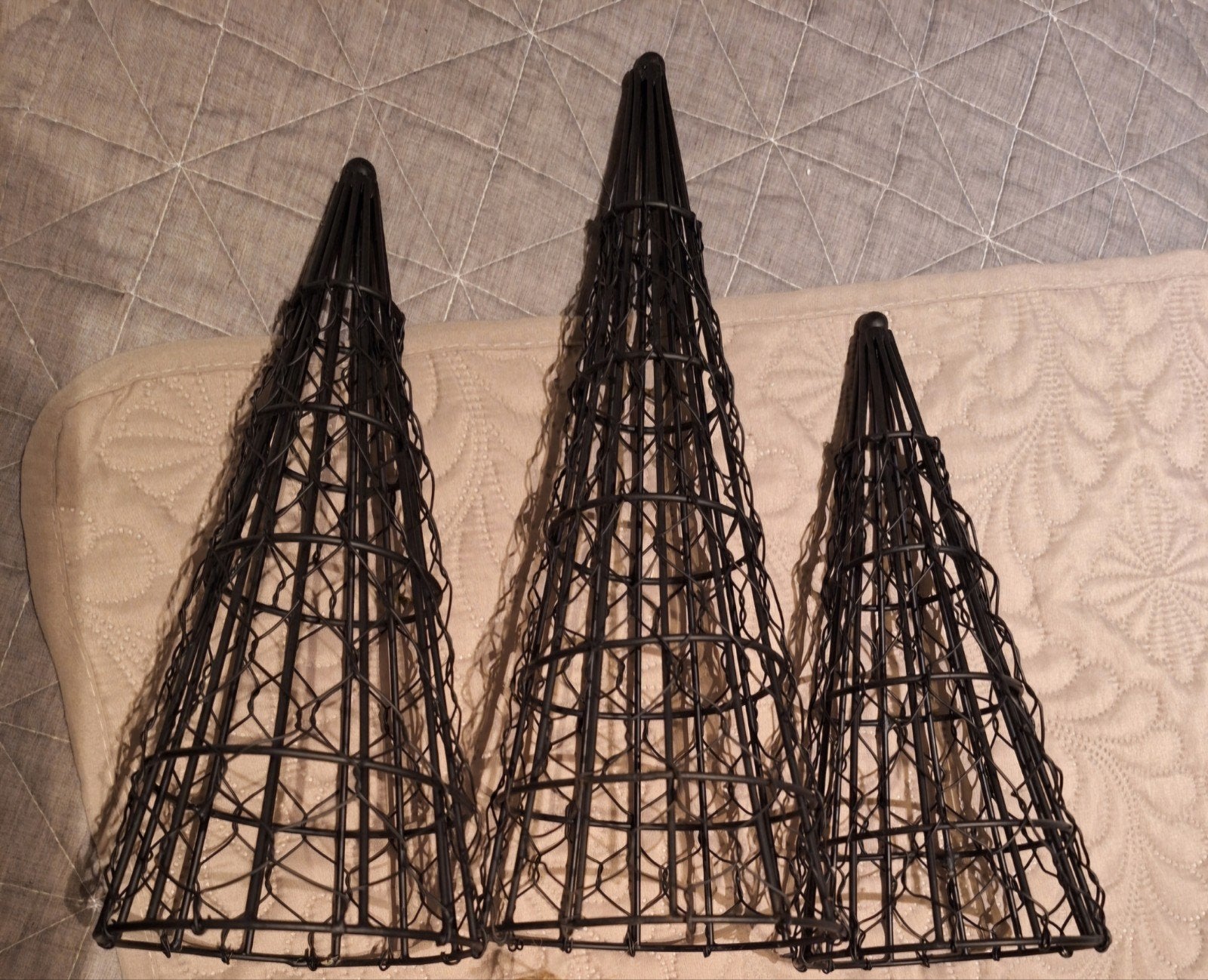 Leuke zwarte ijzeren kerstboom frames Brynxz set, Ophalen of Verzenden, Zo goed als nieuw