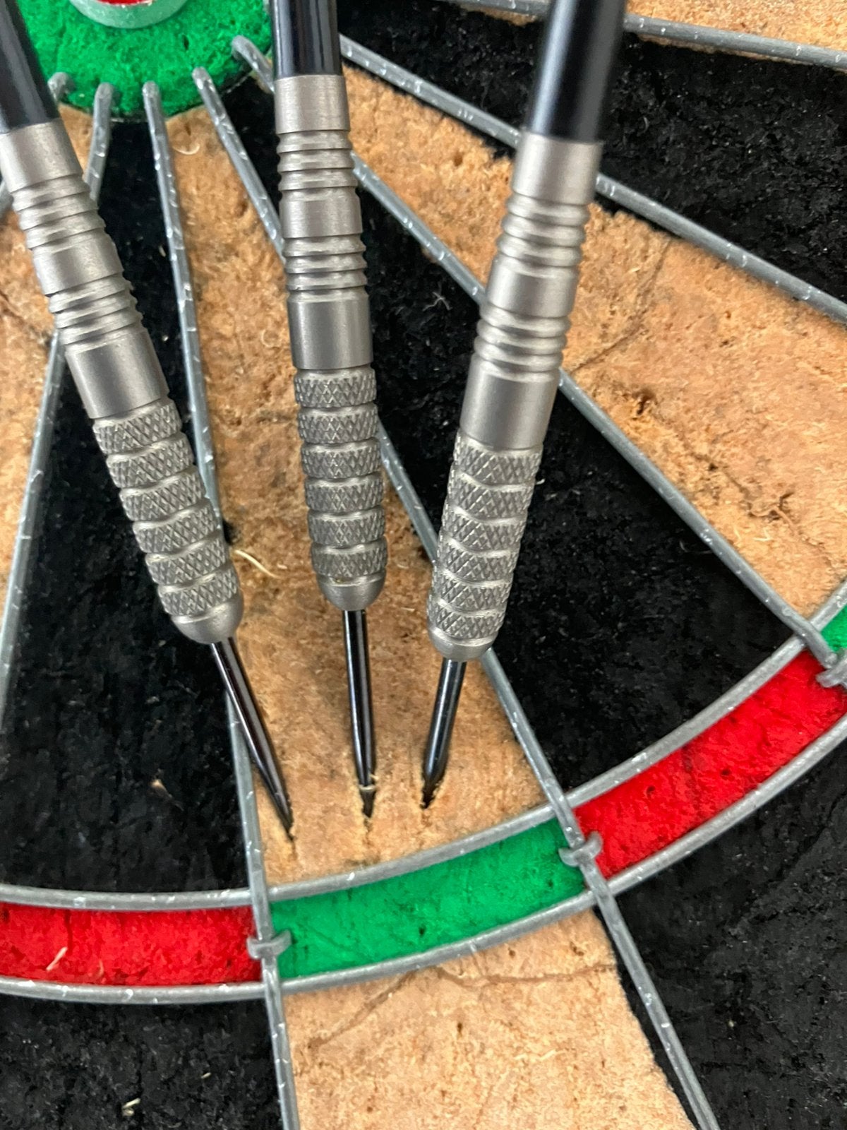 25 gr tungsten darts, Ophalen of Verzenden, Zo goed als nieuw, Flights