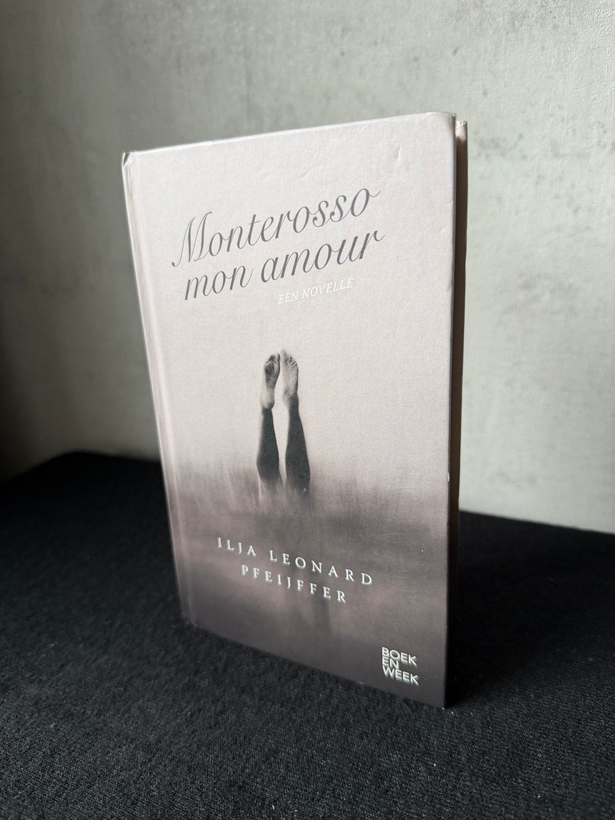 Monterosso mon amour - Ilja Leonard Pfeijffer, Ophalen of Verzenden, Zo goed als nieuw