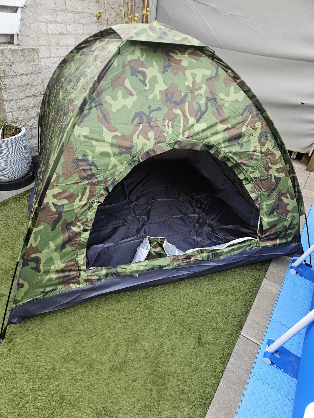Camouflage Koepeltent - Ideaal voor Kamperen en Festivals, Ophalen of Verzenden, Gebruikt, Tot en met 2