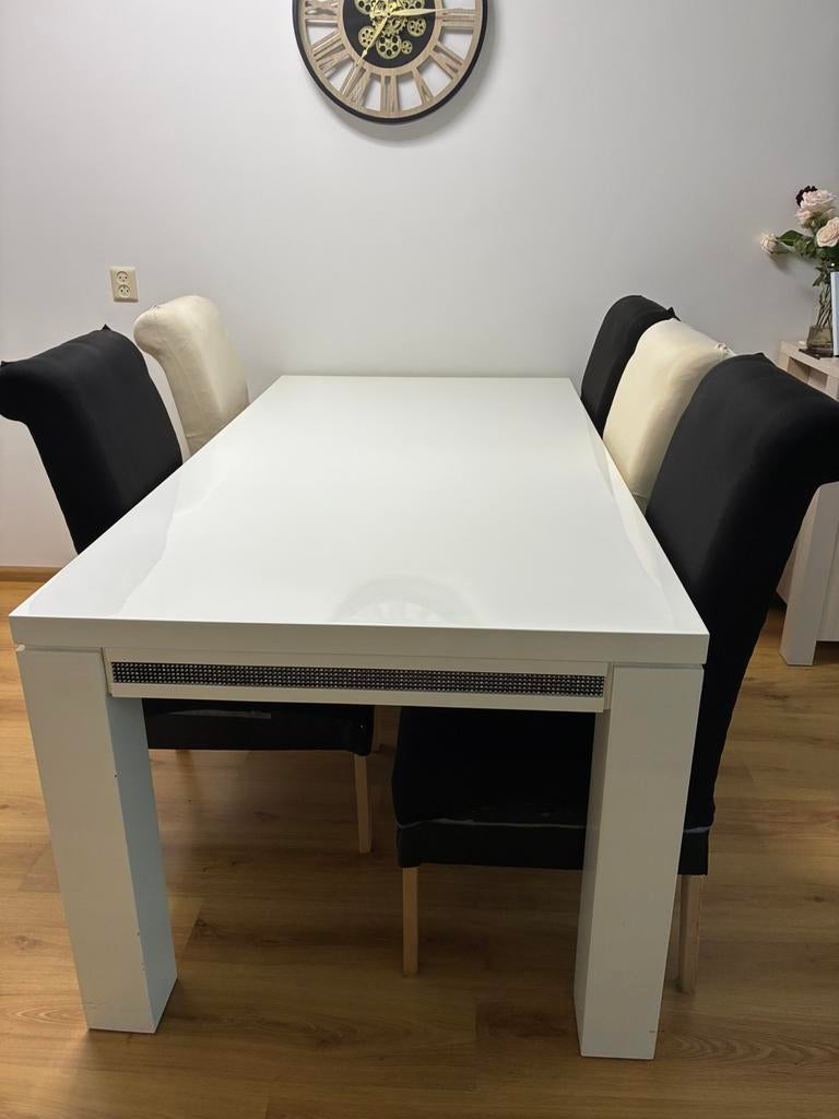 Eettafel met sierrand, Ophalen of Verzenden