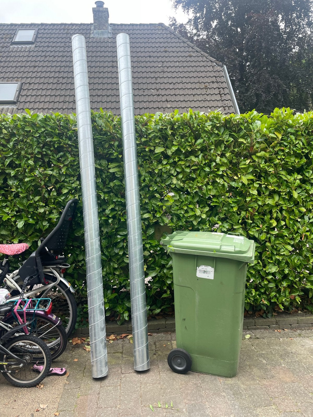 Twee gegalvaniseerde spiraalbuizen (ventilatie), Ophalen, Nieuw, Ventilator