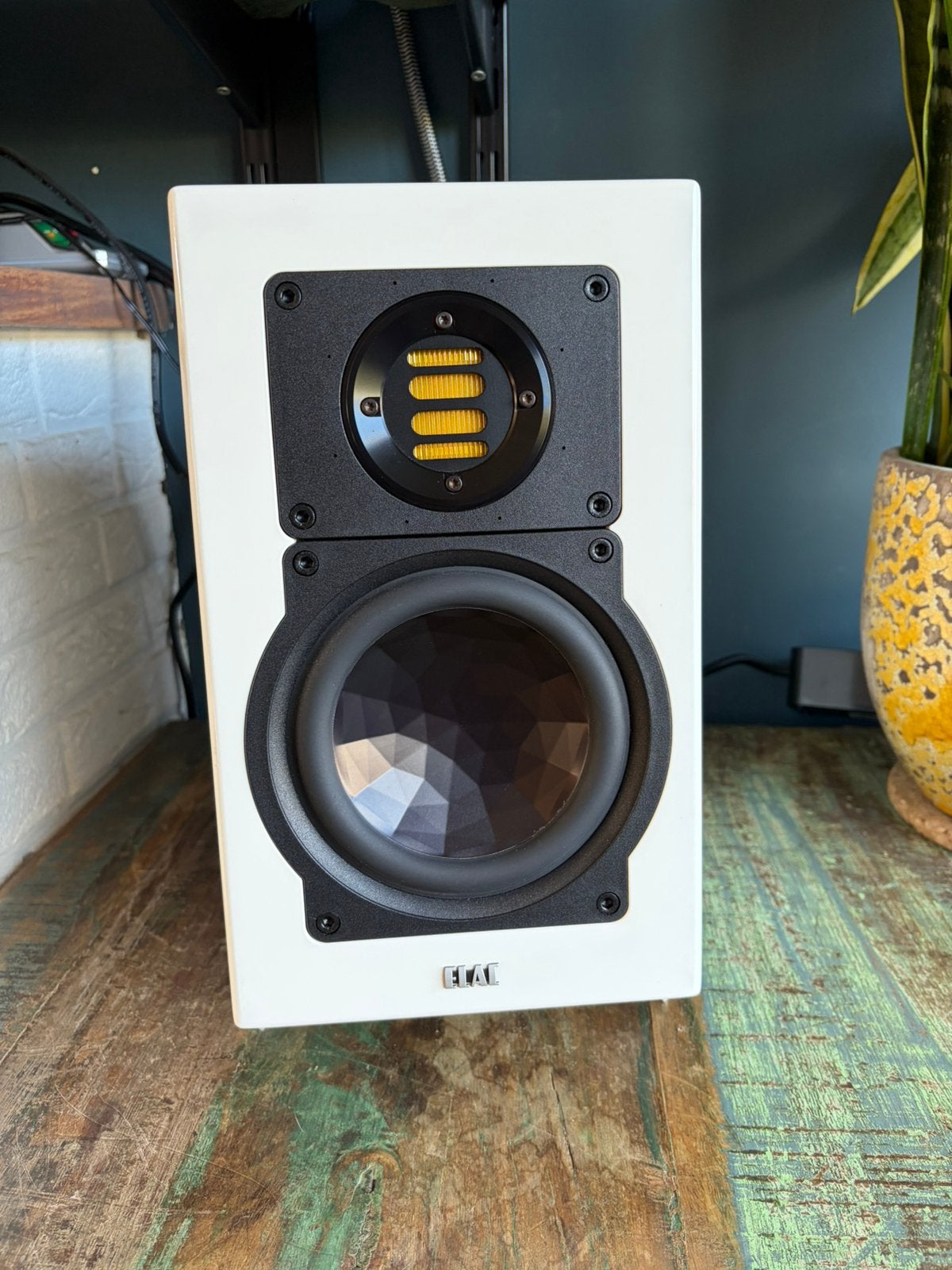Elac BS 263, Overige merken, Ophalen of Verzenden, Zo goed als nieuw, 120 watt of meer