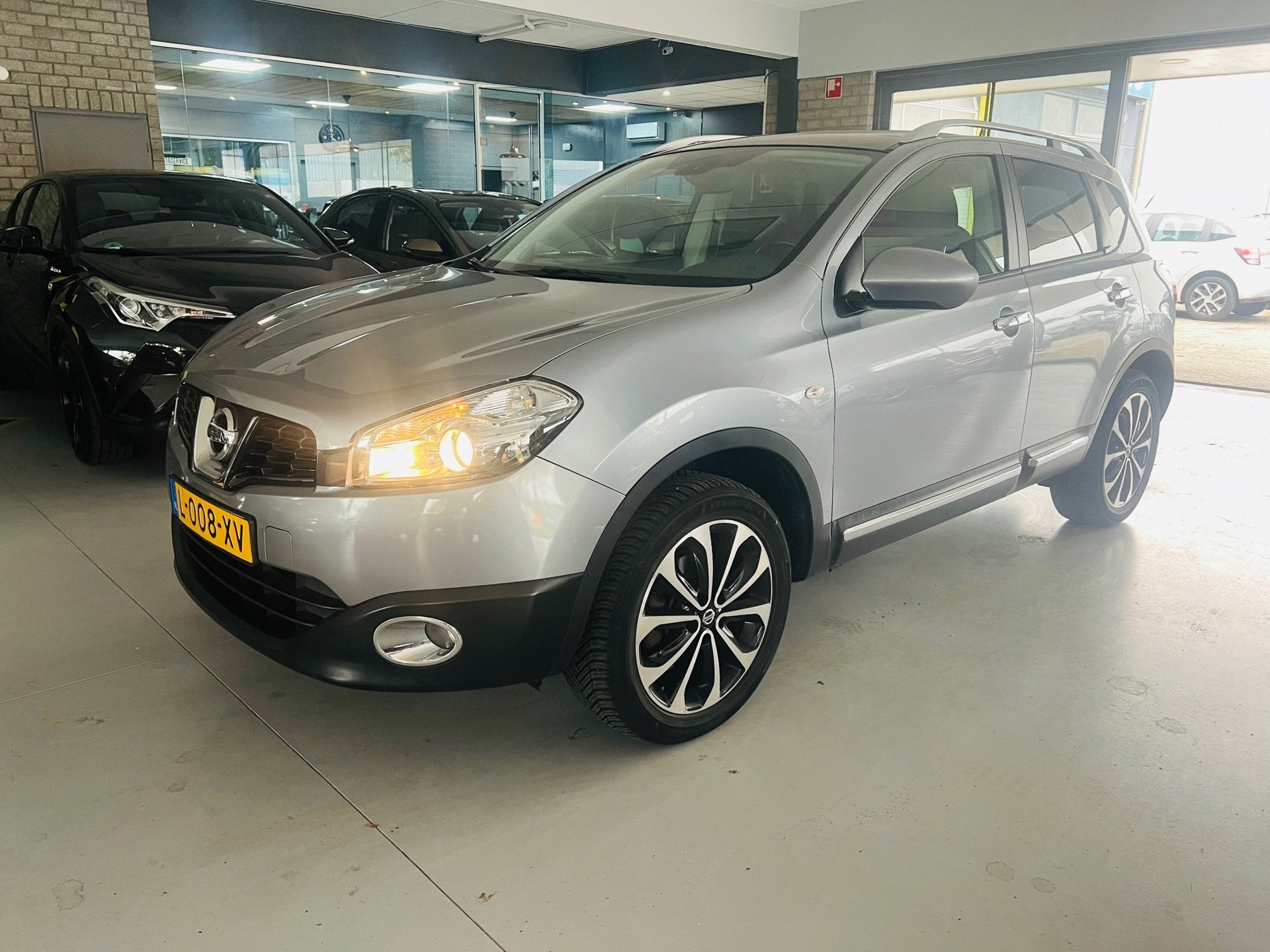 Nissan Qashqai 1.6 Connect Edition Panorama, Voorwielaandrijving, Euro 5, Gebruikt, 4 cilinders