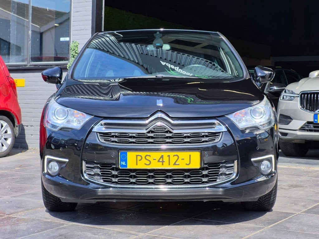 Citroen DS4 1.6 THP So Chic|AUT|Massage|PDC|Cruise|Stoelvw, Auto's, Citroën, Euro 5, Gebruikt, Leder en Stof, 1000 kg