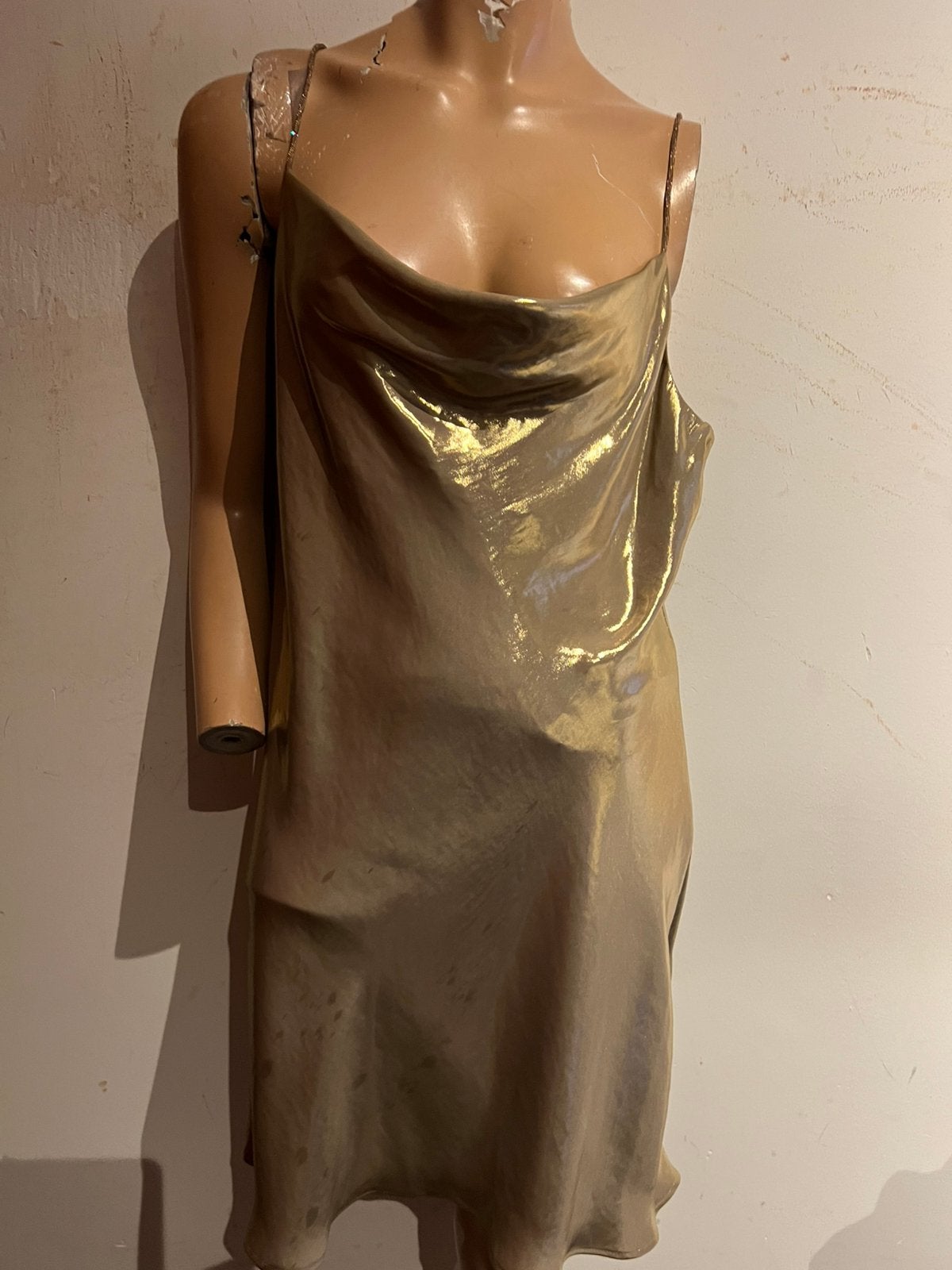 Zara goudkleurige slipdress maat L zgan, Kleding | Dames, G, Zara, Maat 42/44 (L), T