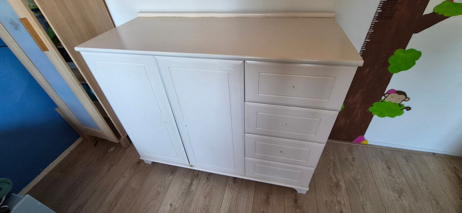Witte commode met lades en deuren, Ophalen, Gebruikt, 50 tot 70 cm, 100 cm of meer