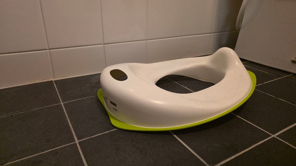 Toilet verkleiner, Ophalen, Zo goed als nieuw