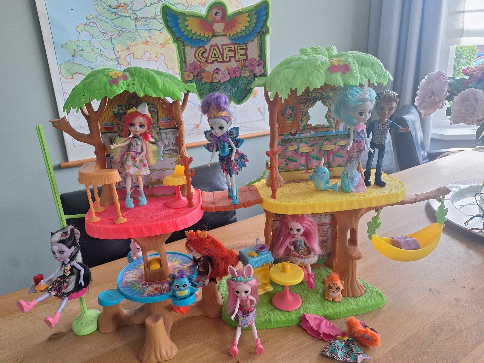 Enchantimals speelset met poppen en accessoires, Ophalen of Verzenden, Zo goed als nieuw, Overige typen
