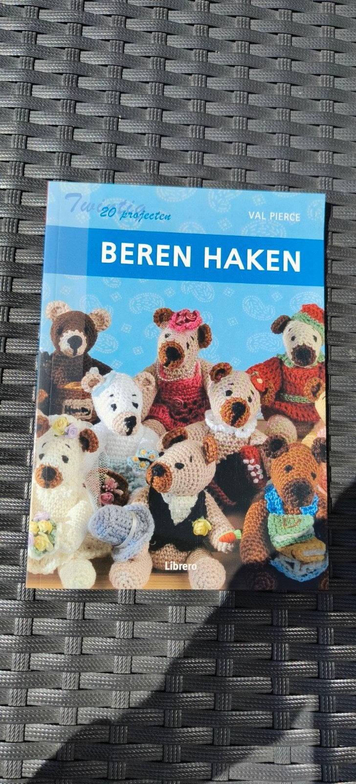 Beren haak boek, Ophalen of Verzenden, Haken, Patroon of Boek