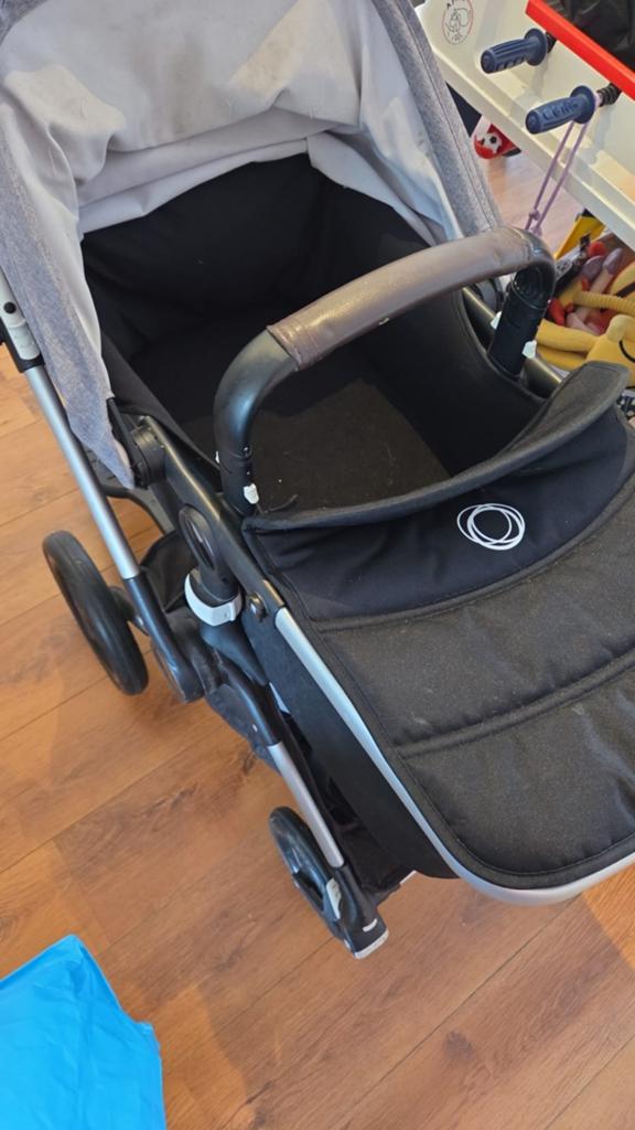 Buggaboo Fox compleet met originele accessoires, Gebruikt, Bugaboo, Verstelbare duwstang, Ophalen