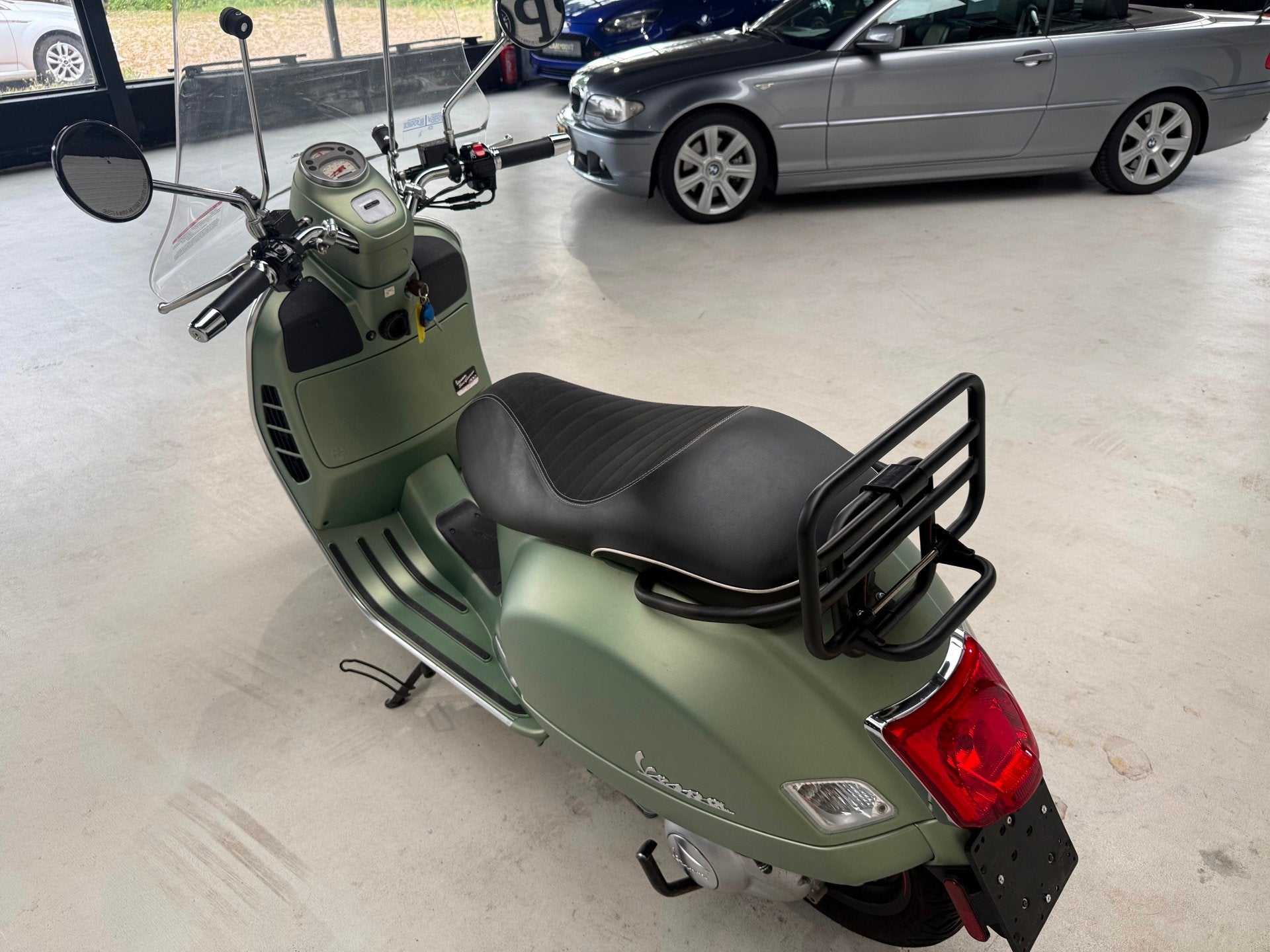 Vespa Scooter GTV 300 Sei Giorni LE 2018 Akrapovic Special E, Scooter, Pascalstraat
1704RD  Heerhugowaard, NL, Info@carpointhhw.nl