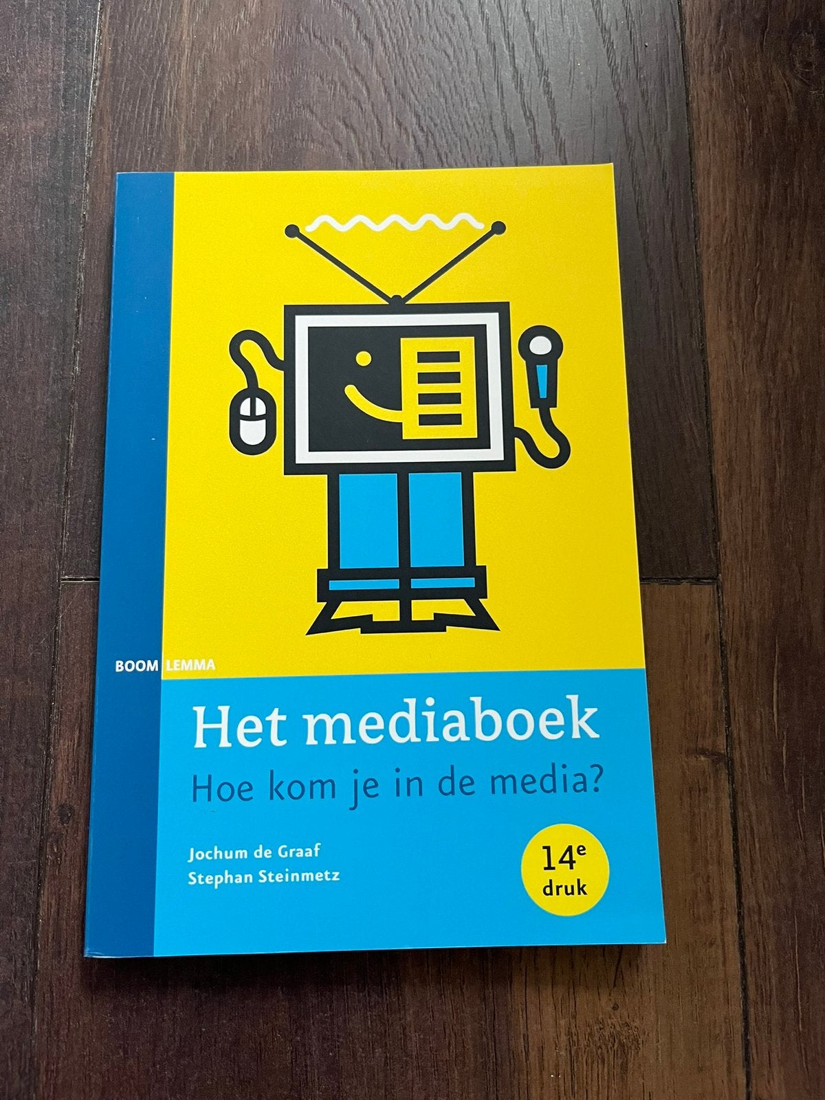 Het mediaboek - de Graaf en Steinmetz - 14e druk, Ophalen of Verzenden, Alpha, Zo goed als nieuw