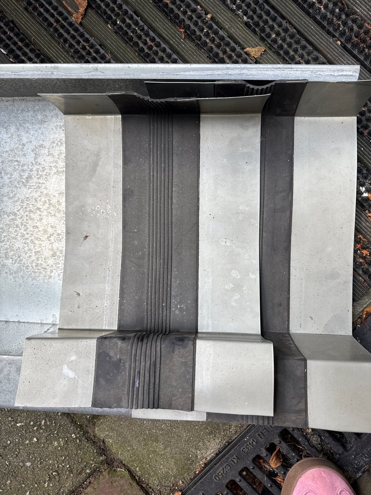 2x Dakgoot expansiestuk zink met rubberen afdichting, Ophalen, Gebruikt, Overige typen, Minder dan 5 m²