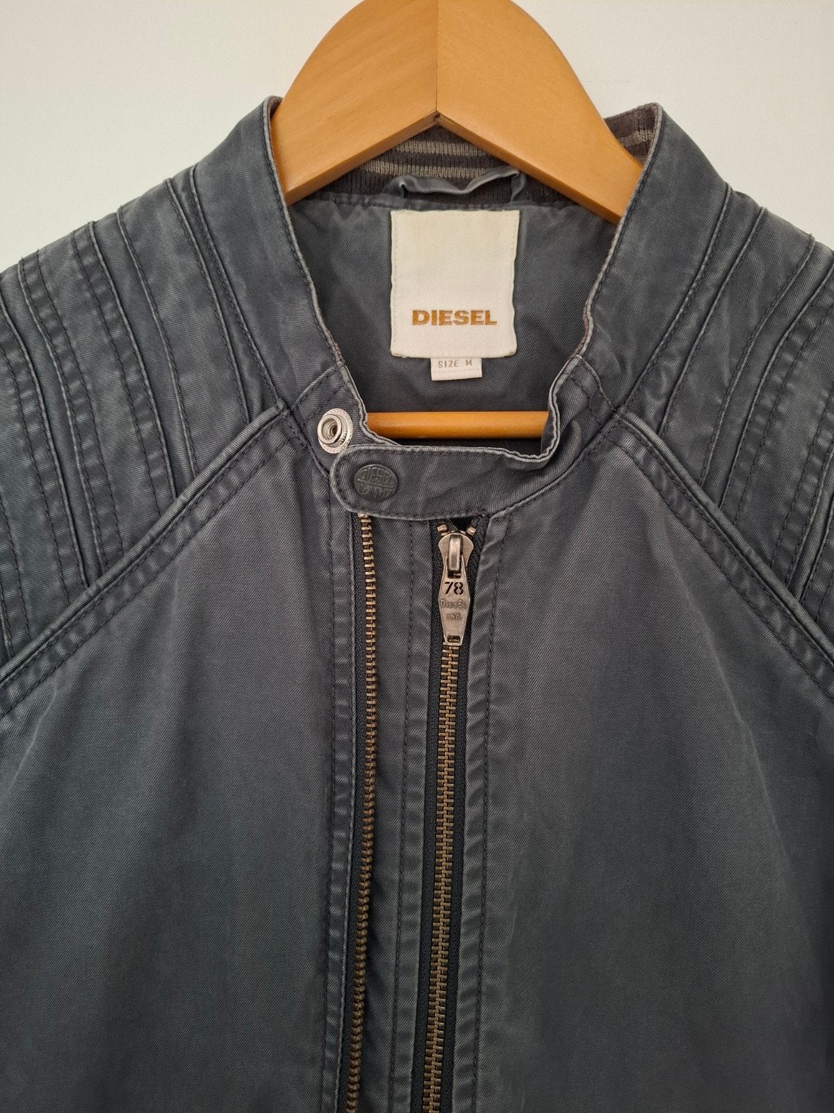 Diesel herfst jasje maat M, Diesel, Maat 48/50 (M), Ophalen of Verzenden, Grijs