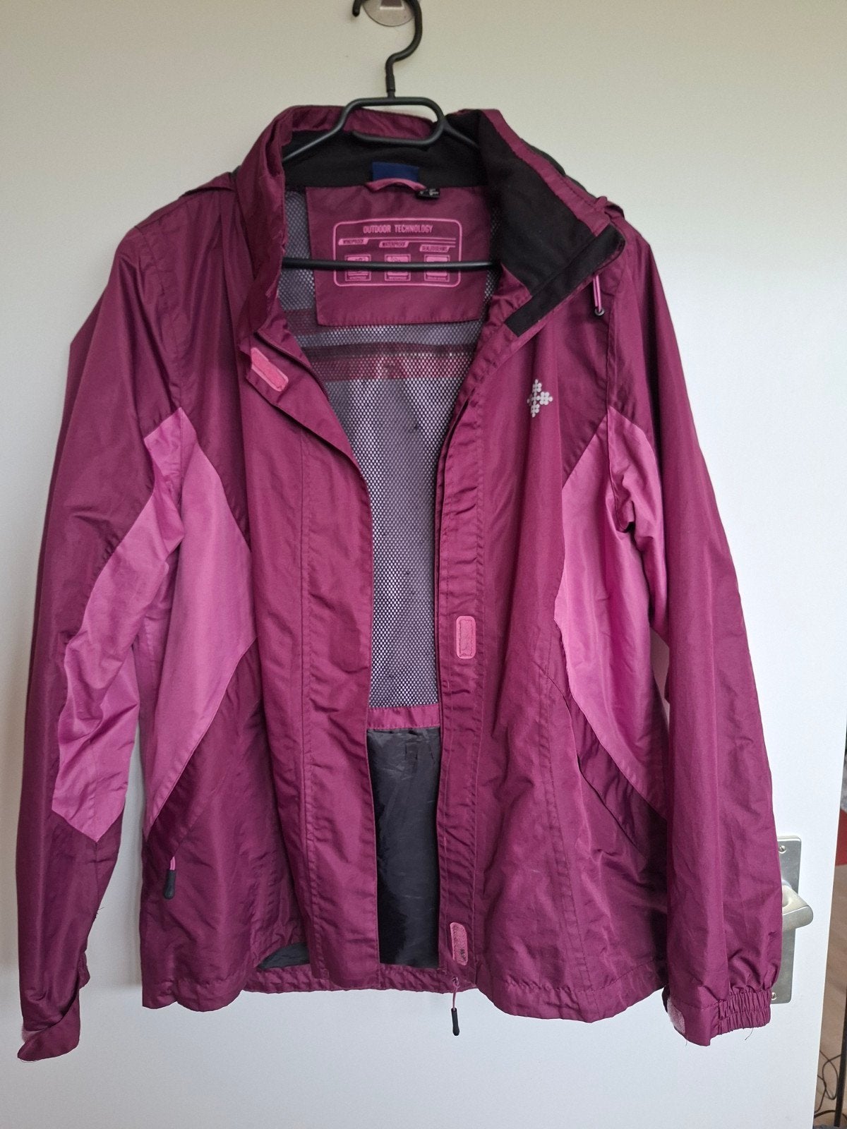 Crivit Outdoor Wind- en Waterdichte Jas Maat L, Paars, Maat 42/44 (L), Ophalen of Verzenden, Zo goed als nieuw