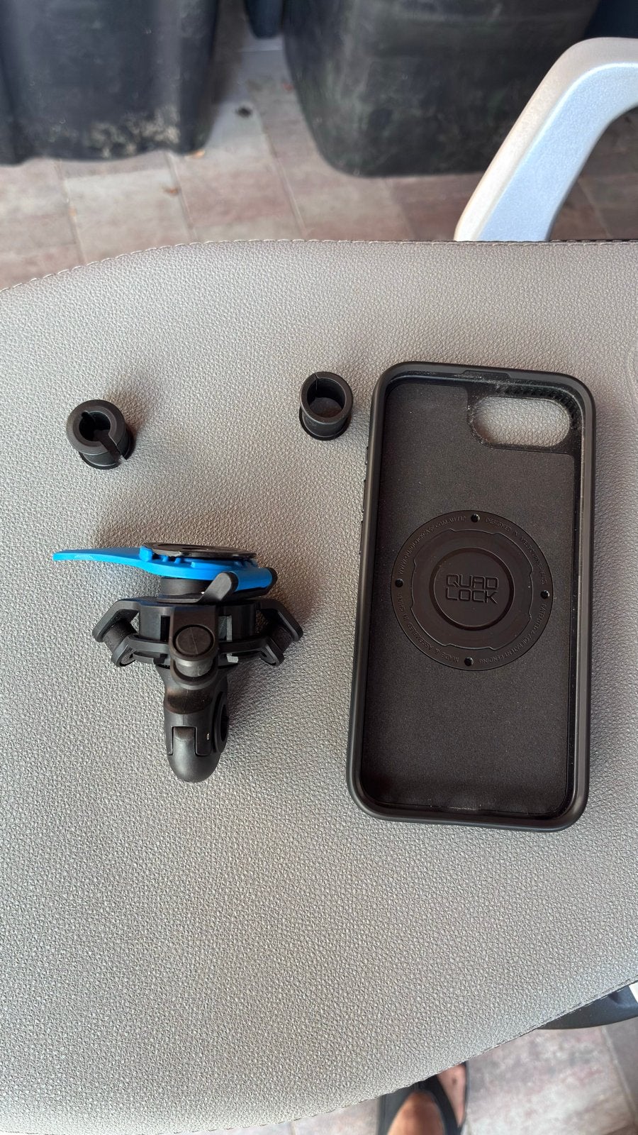 Quadlock mirror mount + vibratiedemper en hoesje iPhone 16e, Telecommunicatie, Mobiele telefoons | Toebehoren en Onderdelen, Ophalen