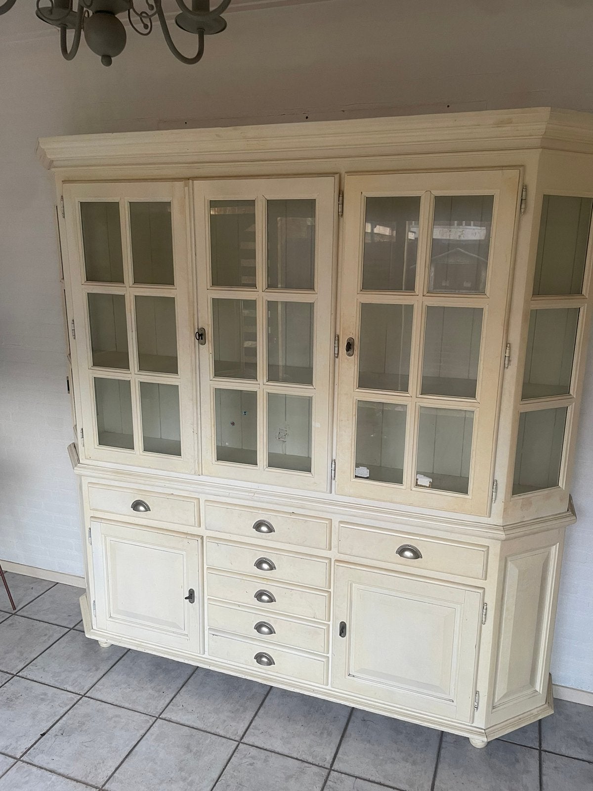 Witte grenen buffet kast 200 x 40 x 200 (opknapper), Ophalen, Gebruikt, Met deur(en), 200 cm of meer