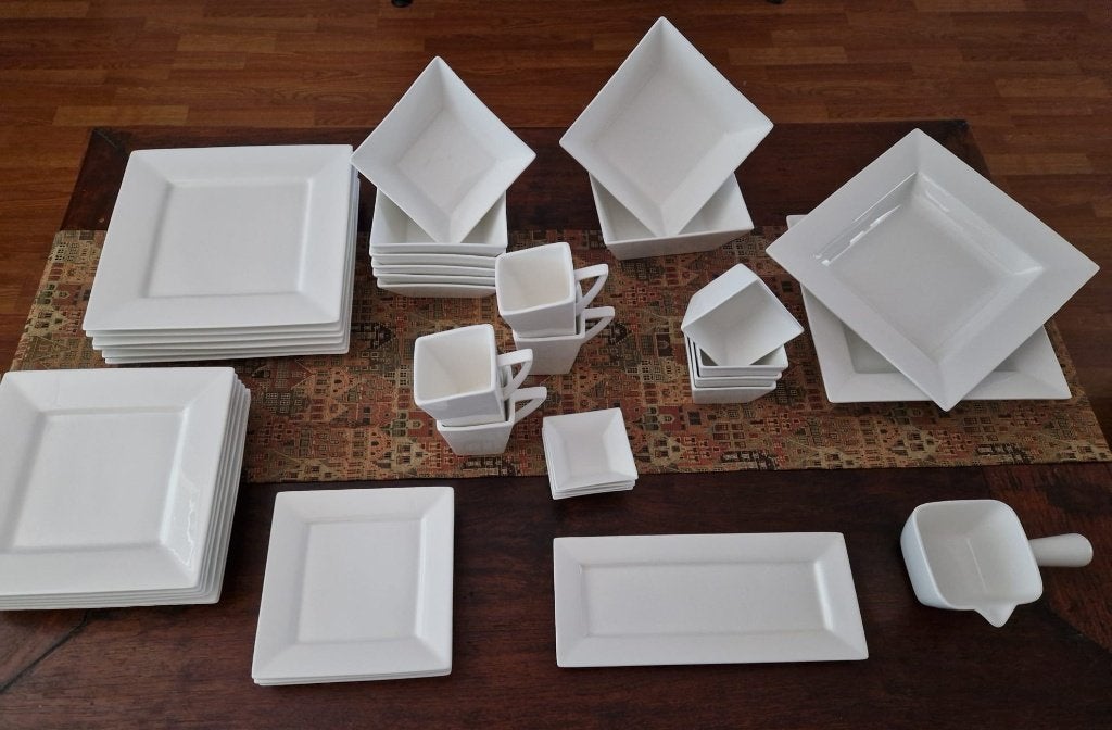 Modern Servies, Huis en Inrichting, Keuken | Servies, Ophalen, Overige merken, Zo goed als nieuw, Modern