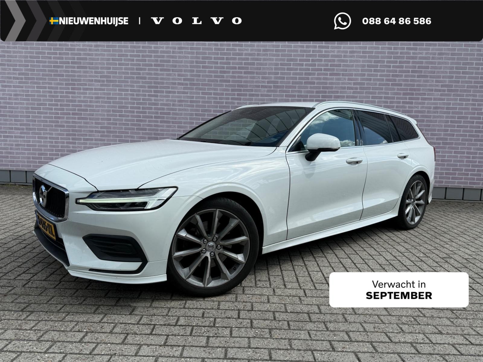 Volvo V60 2.0 T4 Momentum Pro | Trekhaak | Styling Pakket |