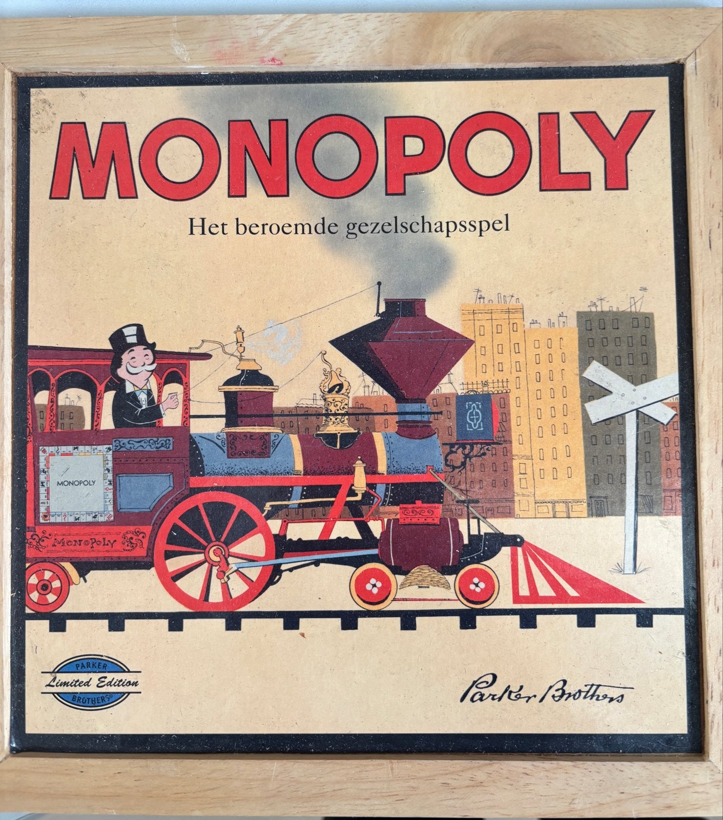 Monopoly Limited Edition - Het beroemde gezelschapsspel, Drie of vier spelers, Ophalen of Verzenden, Zo goed als nieuw