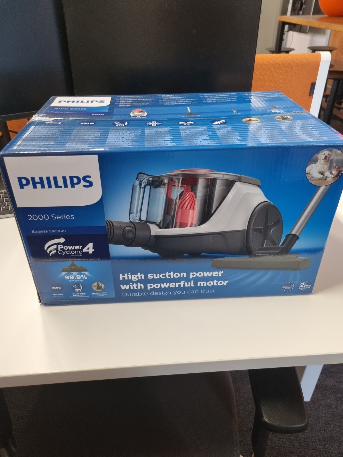 Nieuw in doos: Philips 2000 Series Zakloze Stofzuiger - Krac, Geschikt voor huisdieren, Philips, Nieuw, Ophalen of Verzenden