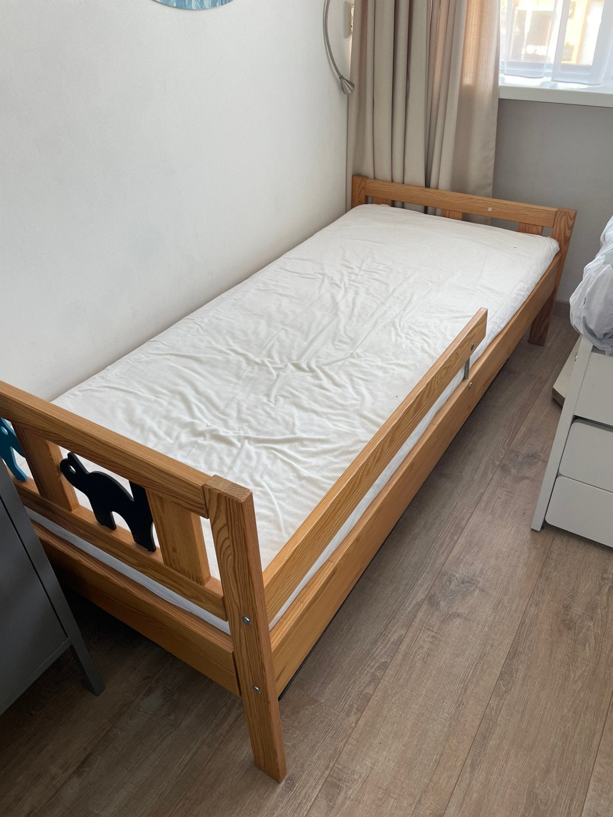 Kleuterbed Ikea 70 x 1.60 Grenen, Huis en Inrichting, Ophalen, Gebruikt, Bruin, 190 cm of minder