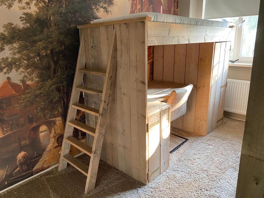Hoogslaper steigerhout met veel opbergruimte en buro, Gebruikt, Hoogslaper, Eenpersoons, Ophalen of Verzenden