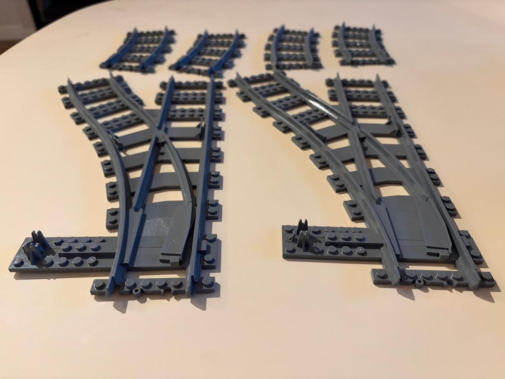 Lego train track (RC) 60238 (1), Kinderen en Baby's, Speelgoed | Duplo en Lego, City, Lego, Ophalen of Verzenden, Zo goed als nieuw