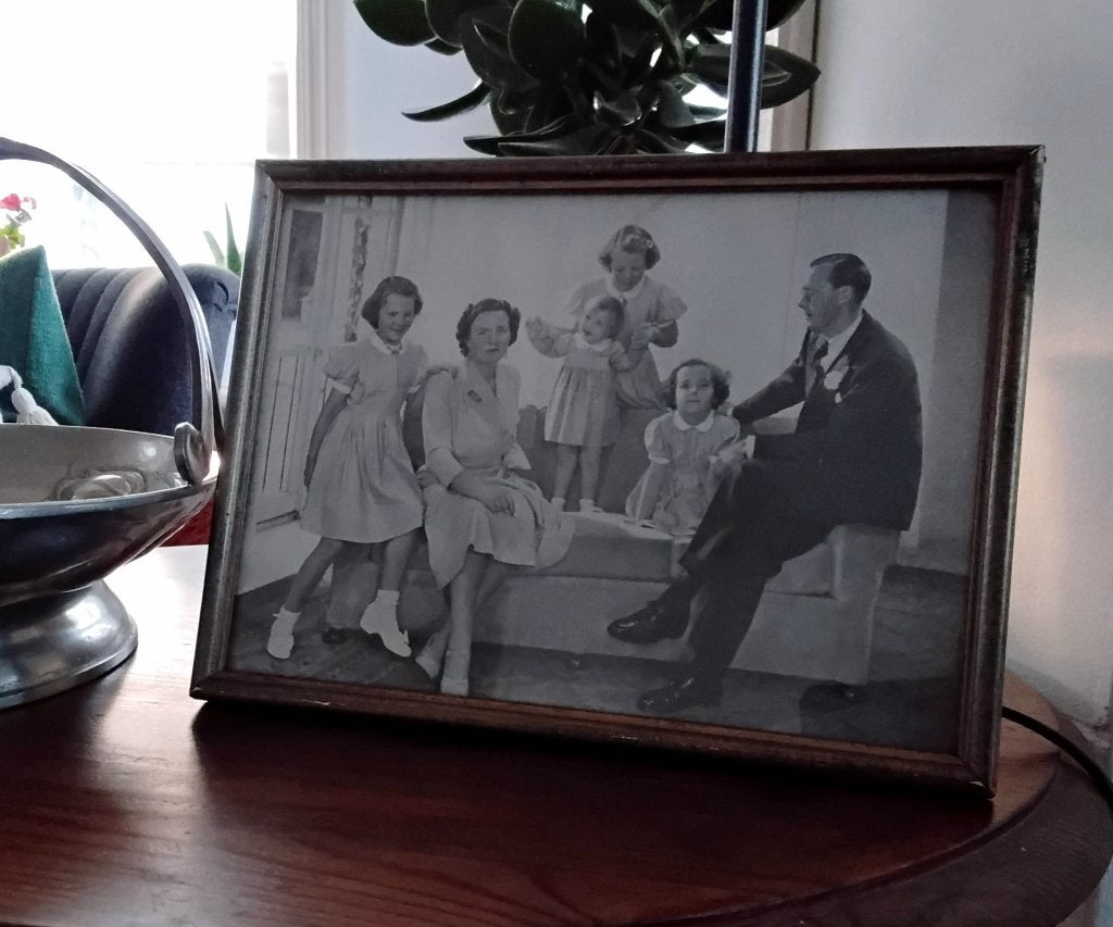 12,5 jaar huwelijk koningin Juliana en prins Bernhard - fam, Verzamelen, Ophalen of Verzenden, Gebruikt, Nederland, Kaart, Foto of Prent