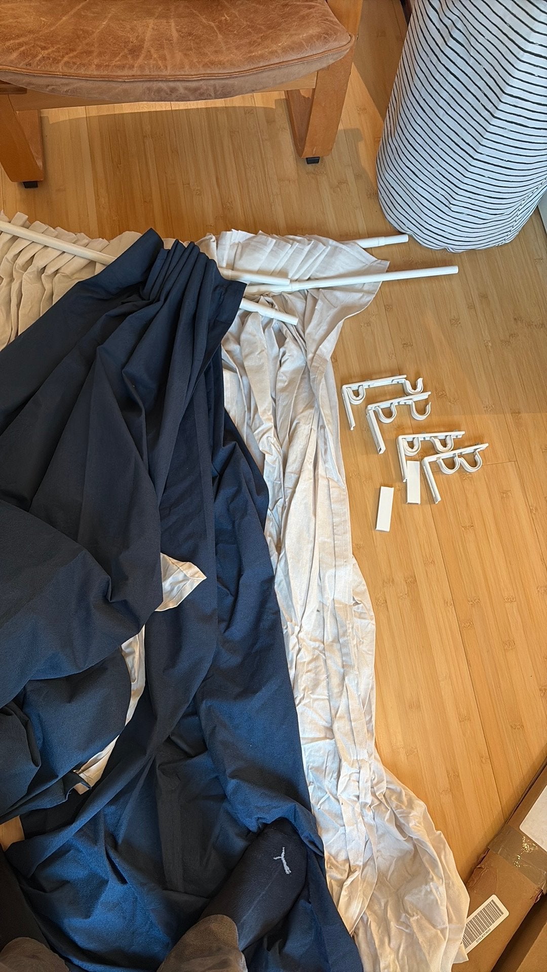 Ikea curtain set 2 times gordijn, Huis en Inrichting, Ophalen
