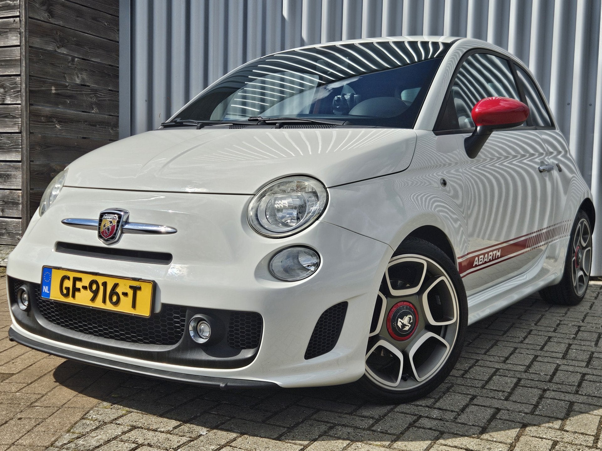 Fiat 500 1.4-16V Abarth / Dealer Onderhouden/ Leer/ Airco!, Auto's, Voorwielaandrijving, Euro 5, 4 cilinders, Wit