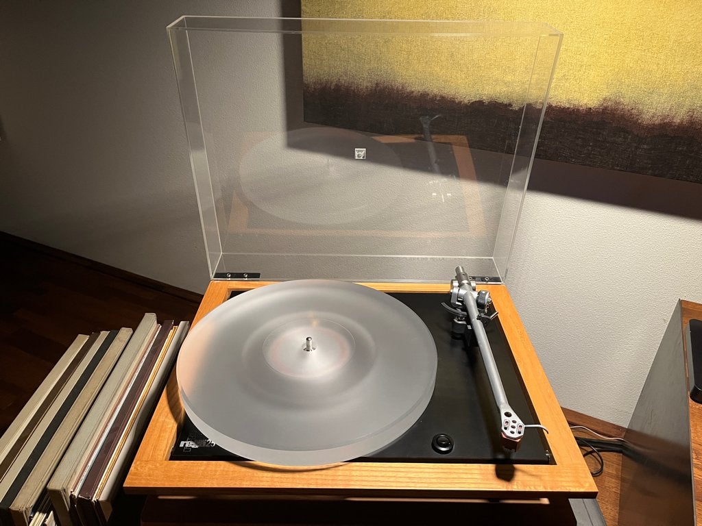 Rega P25 met upgrades en fraai element - highend, Ophalen, Platenspeler, Overige merken