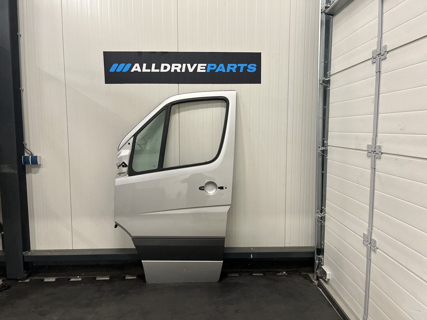 Mercedes Sprinter W906 Voorportier links grijs A9067200005, Gebruikt, -, Deur, Voor