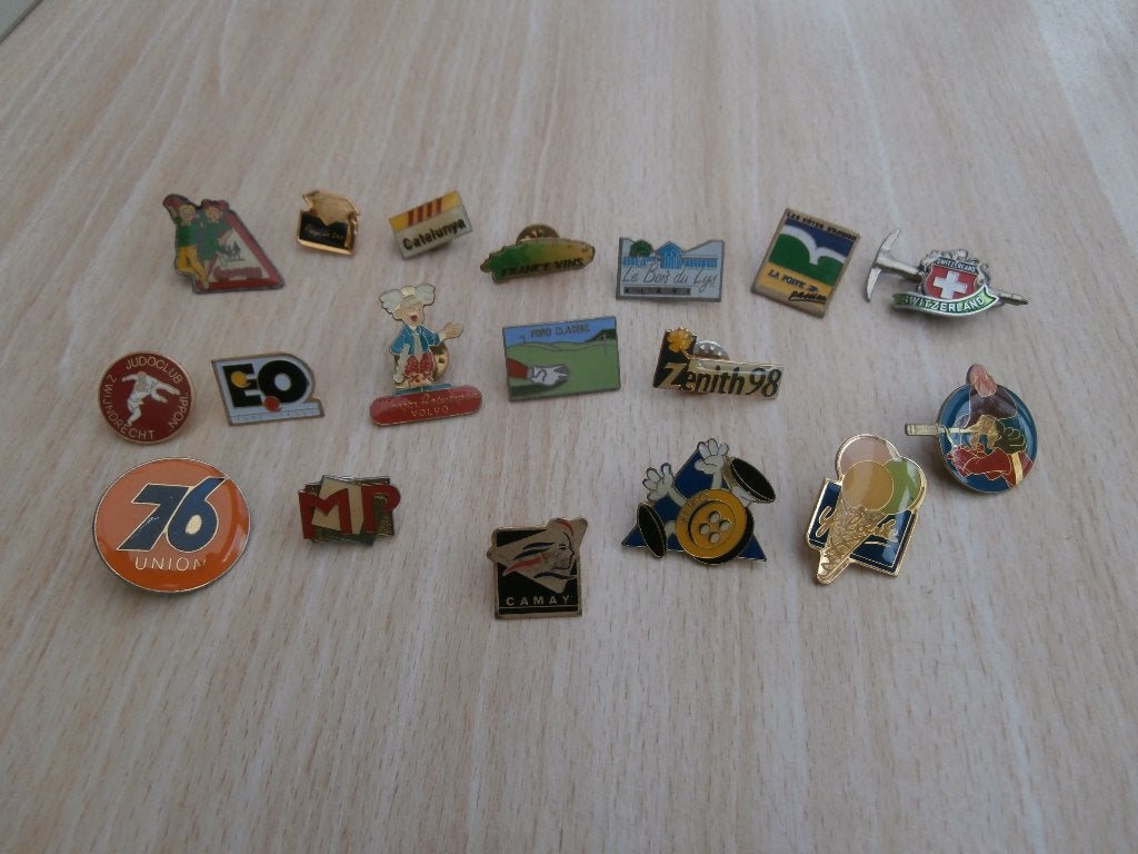 diverse pins 18 verschillende, Ophalen of Verzenden, Nieuw