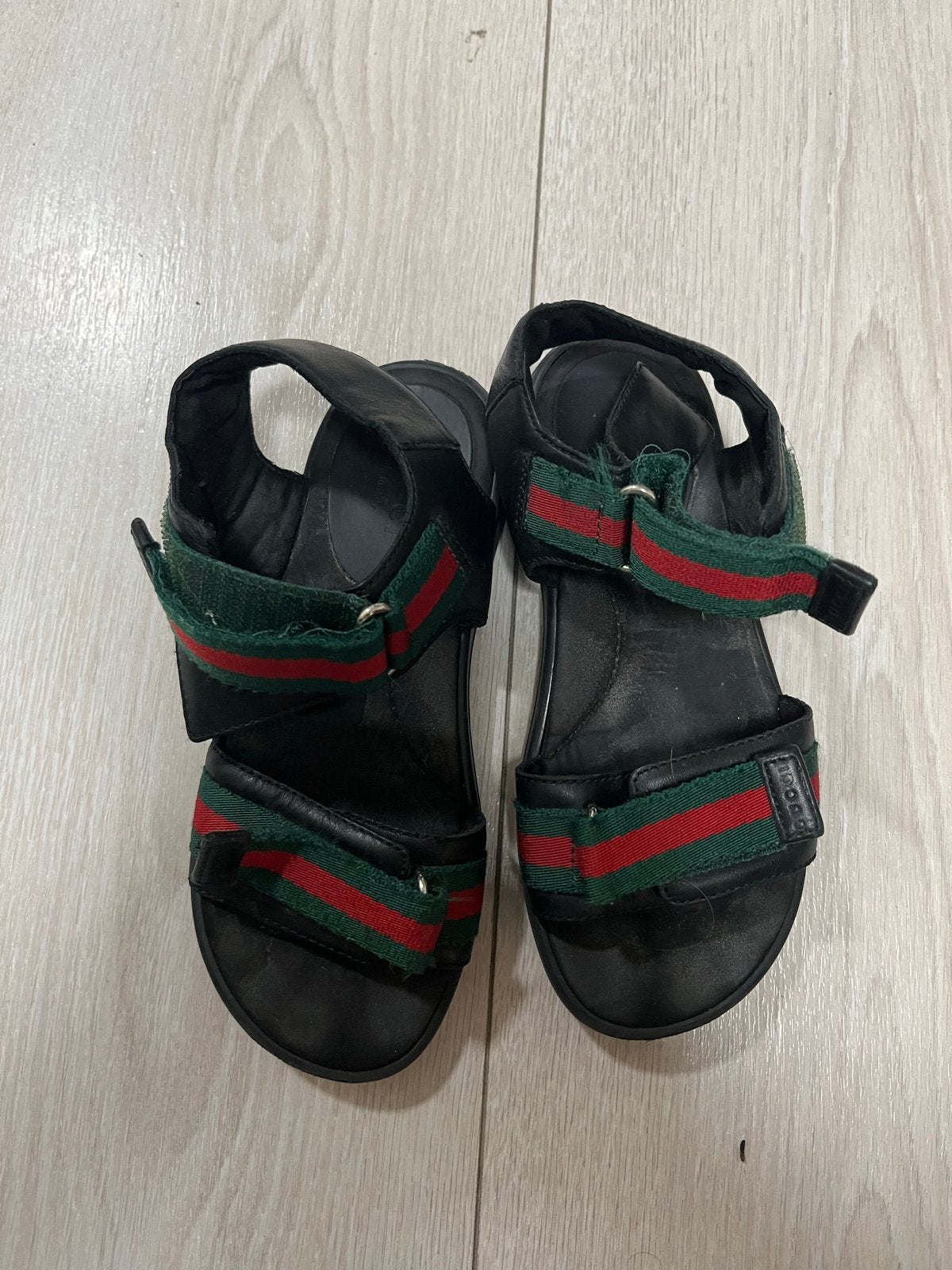 Gucci sandalen voor kinderen - Maat 31, Kinderen en Baby's, Ophalen of Verzenden, Gebruikt, Jongen of Meisje