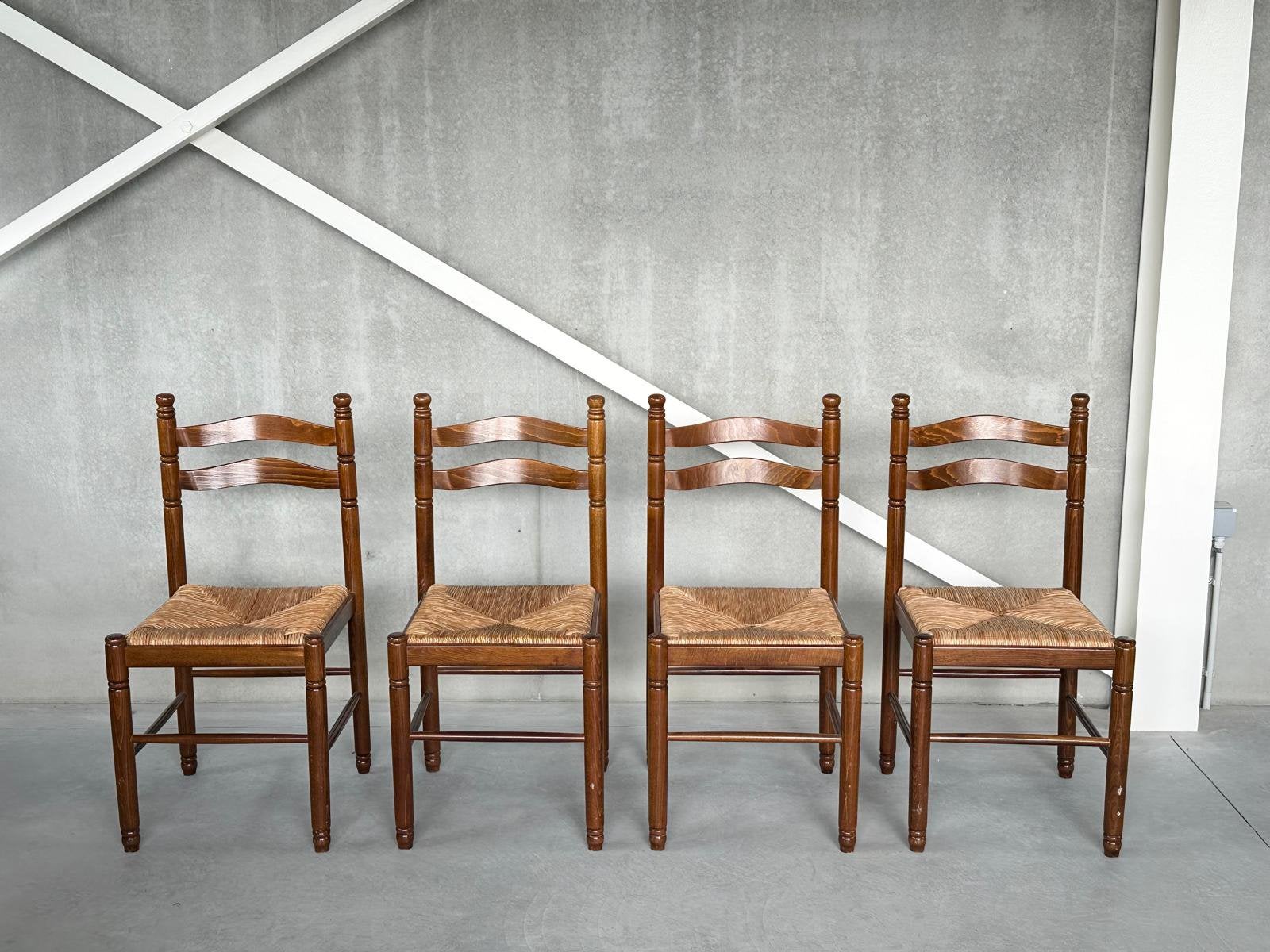 4x Scandinavische Eetkamerstoelen, Huis en Inrichting, Stoelen, Ophalen of Verzenden, Zo goed als nieuw, Bruin, Hout