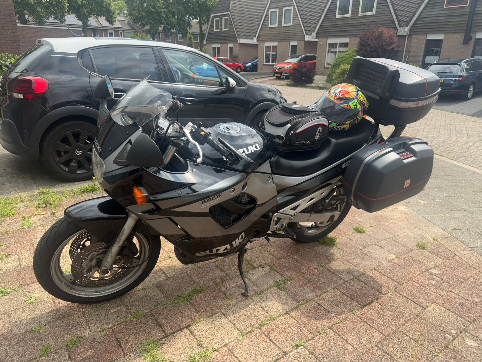 Suzuki GSX750F – Major Service + New Tyres + 3 Boxes, Particulier, Super Sport
