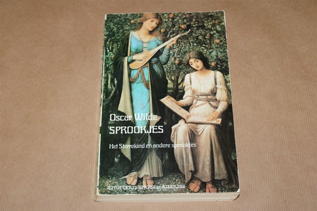Sprookjes. Het sterrekind en andere sprookjes. Oscar Wilde., Boeken, Ophalen of Verzenden, Gelezen