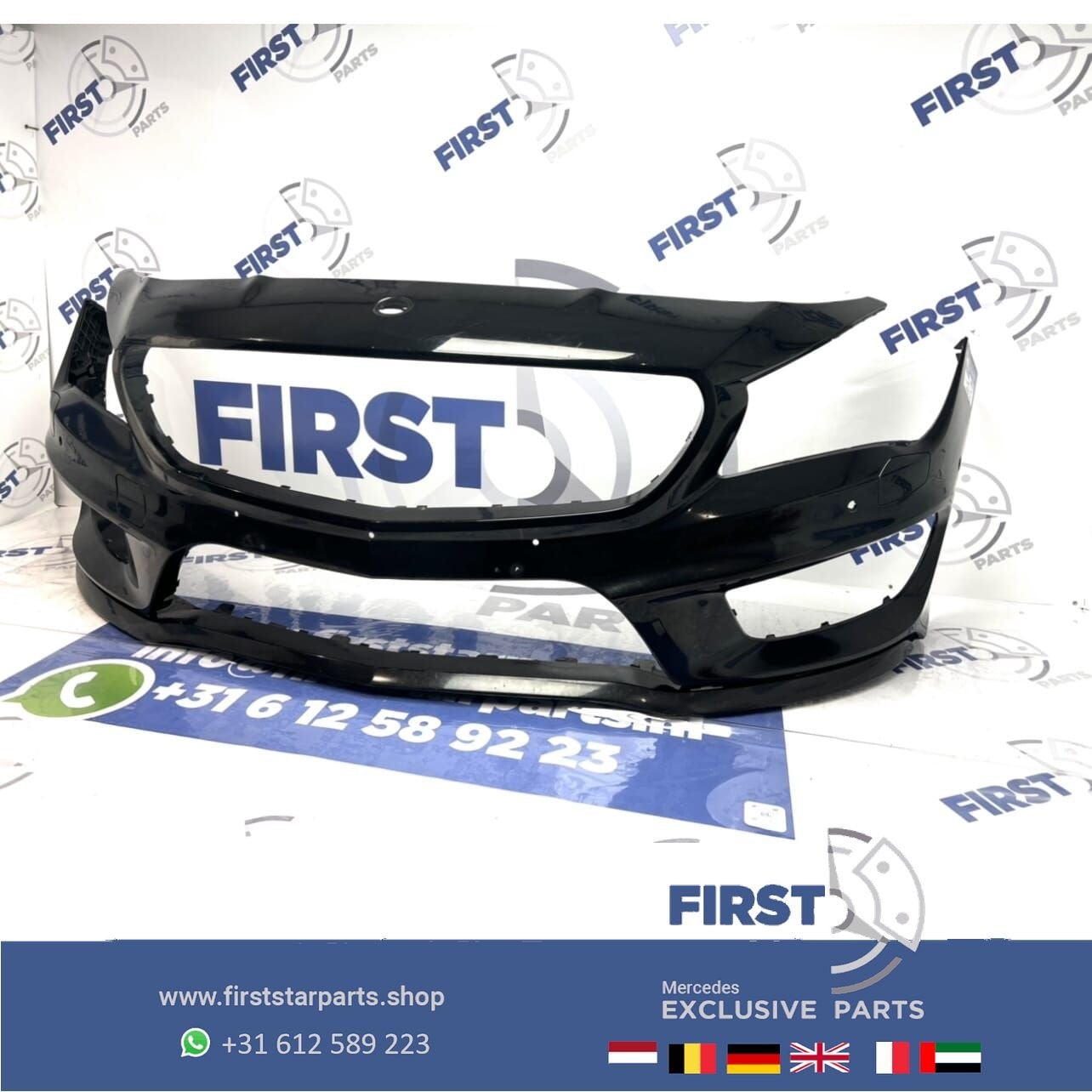 W117 45 AMG Voorbumper 2015 CLA45 bumper PDC OEM, Gebruikt, -, Voor, Ophalen of Verzenden
