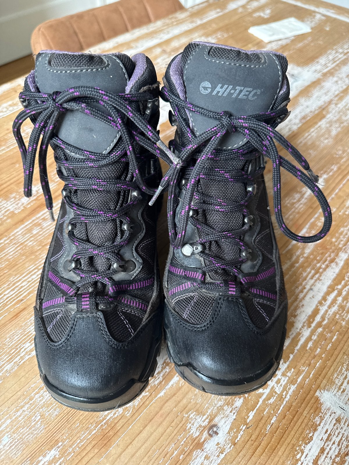 Hi-Tec dames wandelschoenen - zwart/paars maat 37, Ophalen, Gebruikt, Schoenen