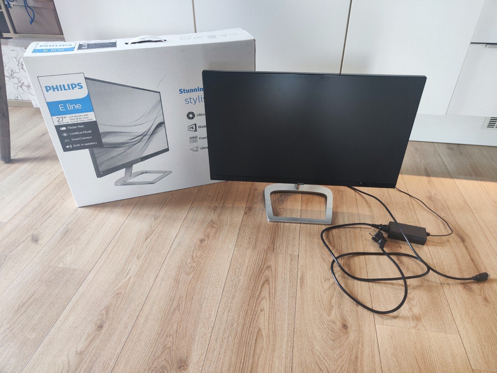 Philips E Line 27" Full HD Monitor met Ingebouwde Speakers, Philips, IPS, HDMI, Full HD