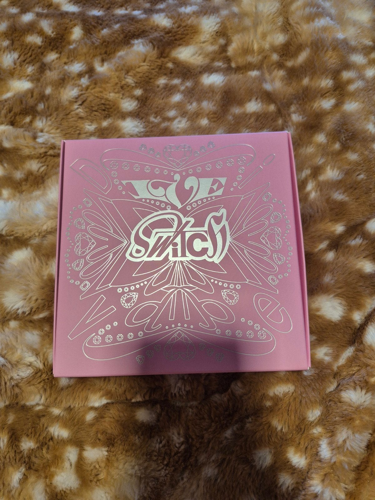 IVE switch album accendio heya, Ophalen of Verzenden, Zo goed als nieuw, Cd of Plaat