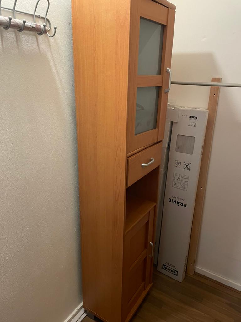 Smalle houten kast met lade en glazen deurtje, Huis en Inrichting, Kasten | Overige, Ophalen, Gebruikt