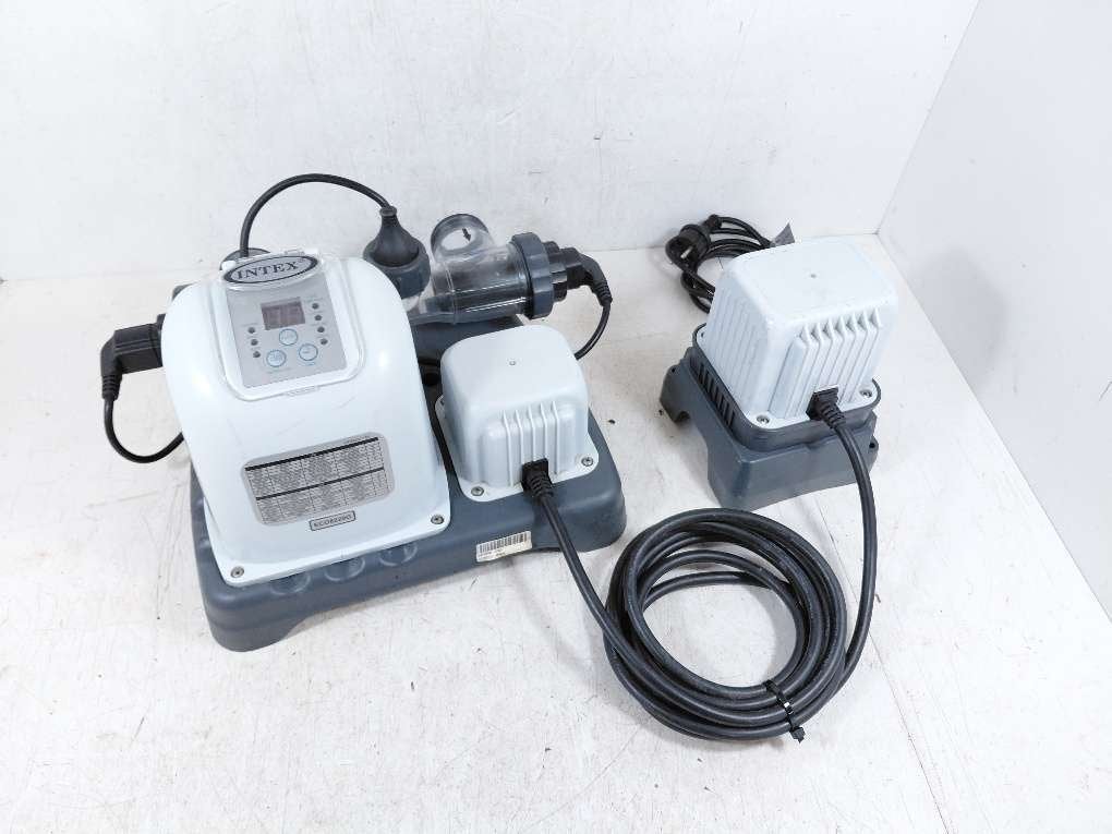 Intex Krystal Clear Zoutwater System (model ECO8220G) defect, Tuin en Terras, Zwembad-toebehoren, Niet ingevuld, Gebruikt, Overige typen