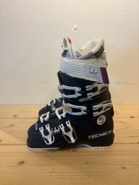Tecnica Mach1 95 LV Dames skischoenen maat 23-23,5 (37), Overige merken, Info@tecnica.it, Via Fante d'Italia, 56, 31040 Giavera del Montello TV, Italië